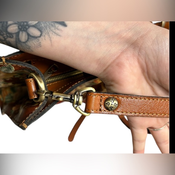 Patricia Nash Zancona Leather Botanical Garden Print Bamboo Handel Tote Bag NWOT - Picture 10 of 11